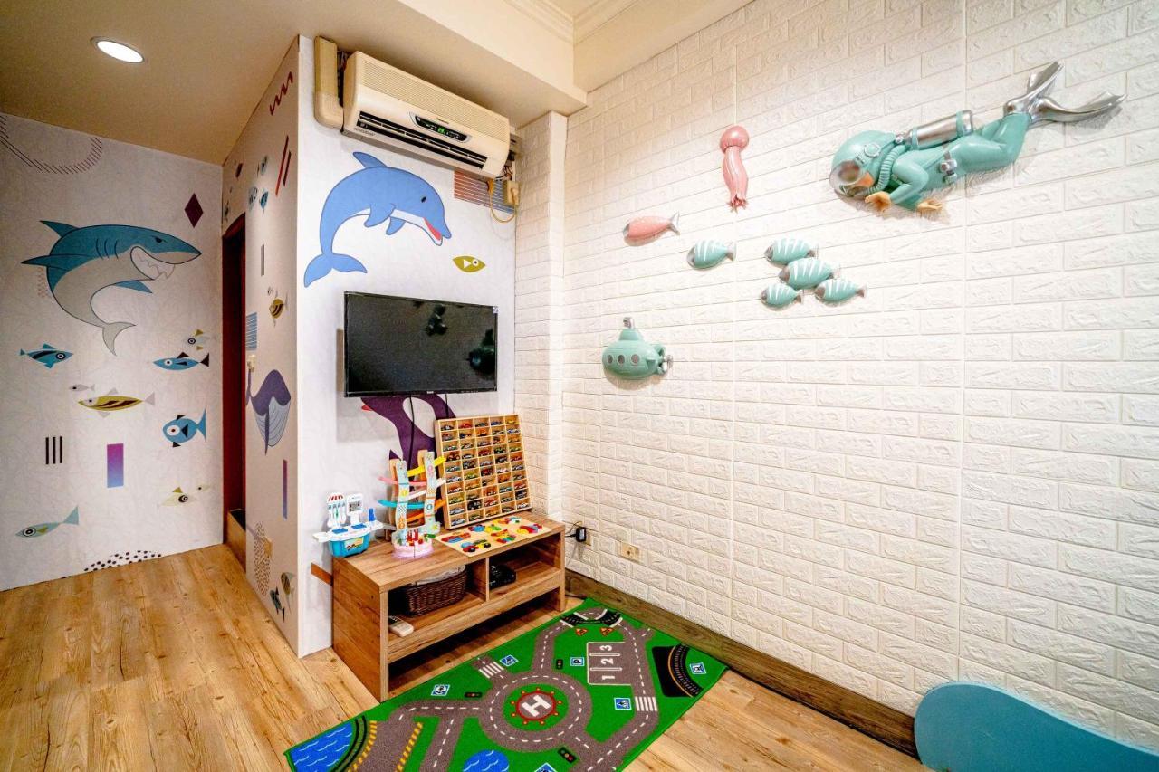 樂哈哈羅東夜市親子民宿 Luodong Extérieur photo